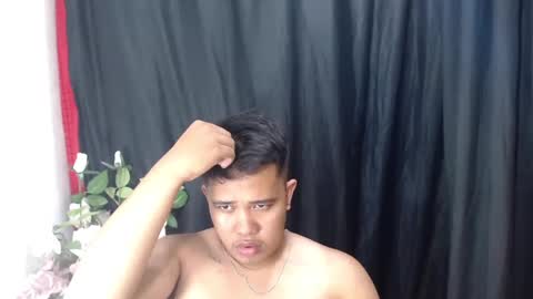 Snapshot of luciferhotcum chatting on 03/05/25, 12:44 Luciferhotcum online show from 03/05/25, 12:44