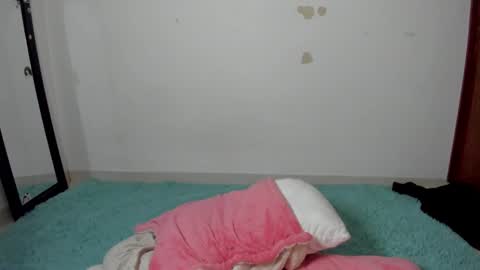 Snapshot of luciferrx666 chatting on 01/14/25, 07:06 camila online show from 01/14/25, 07:06