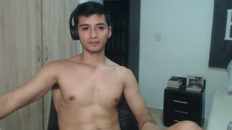 Snapshot of lucifferr_ chatting on 02/15/25, 01:53 leonel online show from 02/15/25, 01:53