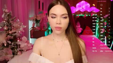 Snapshot of lucifiella chatting on 01/09/26, 04:54 MimiFors online show from 01/09/26, 04:54