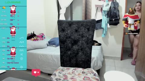 Snapshot of lucii_30 chatting on 12/18/24, 01:37 luci online show from 12/18/24, 01:37