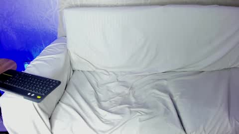 Snapshot of lucii_fer_ chatting on 01/28/25, 02:21 Leo online show from 01/28/25, 02:21