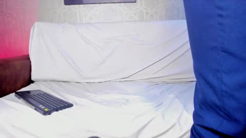 Snapshot of lucii_fer_ chatting on 03/08/25, 05:22 Leo online show from 03/08/25, 05:22