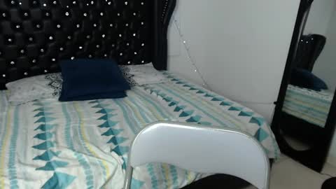 Snapshot of luciiaana chatting on 12/17/24, 09:05 luciana gr online show from 12/17/24, 09:05