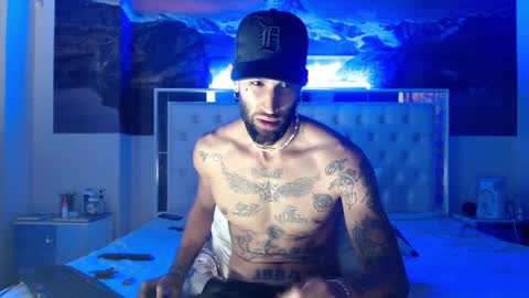 luciifer_hills online show from 12/25/24, 05:37