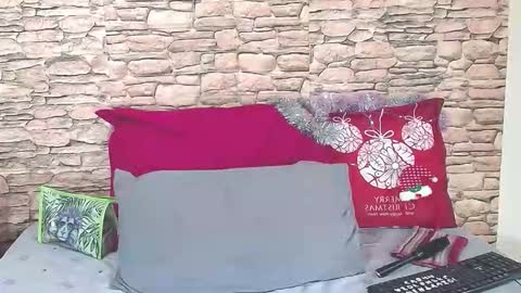 Grace online show from 12/14/25, 07:18