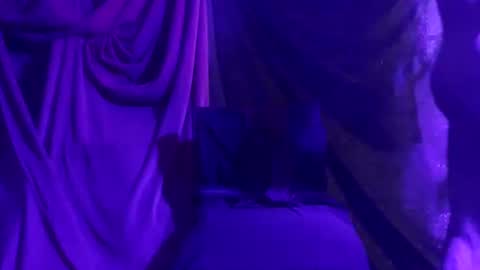 Snapshot of luckazy chatting on 12/02/24, 07:25 Lucky Eid Azy online show from 12/02/24, 07:25