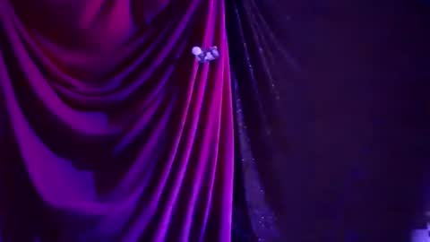 Snapshot of luckazy chatting on 12/26/24, 07:45 Lucky Eid Azy online show from 12/26/24, 07:45