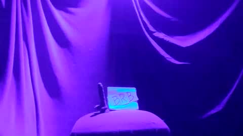 Snapshot of luckazy chatting on 01/01/25, 04:39 Lucky Eid Azy online show from 01/01/25, 04:39