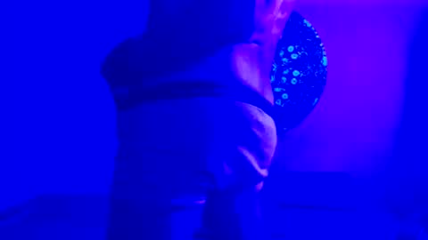 Snapshot of luckazy chatting on 01/19/25, 06:53 Lucky Eid Azy online show from 01/19/25, 06:53