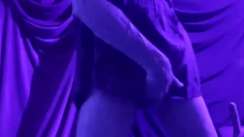 Snapshot of luckazy chatting on 01/24/25, 03:00 Lucky Eid Azy online show from 01/24/25, 03:00