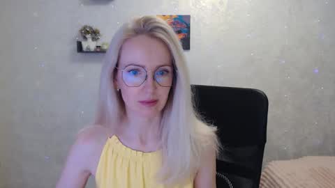 Arina online show from 05/21/26, 06:04