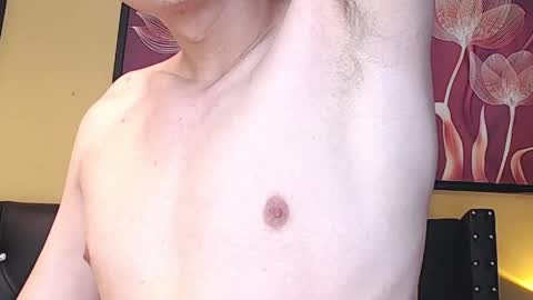 Snapshot of luckk_ chatting on 04/22/26, 04:48 luckk_ online show from 04/22/26, 04:48