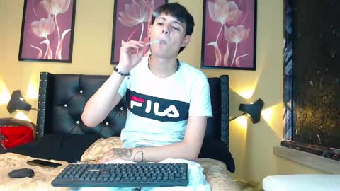 Snapshot of luckk_ chatting on 05/05/26, 04:53 luckk_ online show from 05/05/26, 04:53