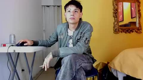 luckk_ online show from 07/05/26, 05:14