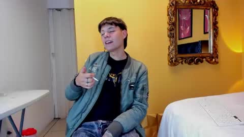 luckk_ online show from 07/15/26, 05:02