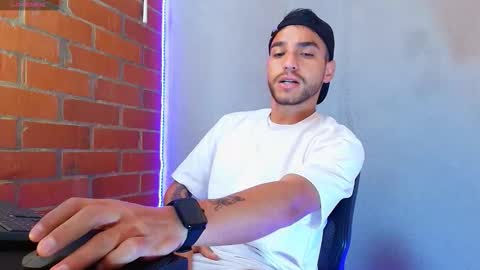 lucky_blessed online show from 10/22/25, 03:12