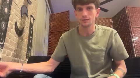 Snapshot of lucky_bme chatting on 03/10/26, 01:10 lucky_bme online show from 03/10/26, 01:10