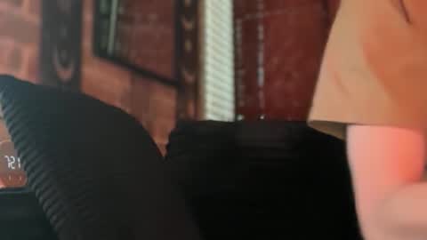 lucky_bme online show from 04/21/26, 12:23