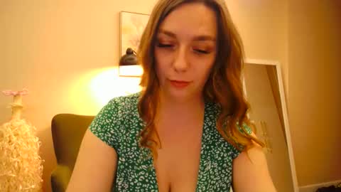 Snapshot of lucky_foryou_baby chatting on 12/31/24, 08:23 lucky_foryou_baby online show from 12/31/24, 08:23