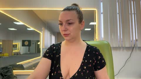 lucky_foryou_baby online show from 03/29/26, 07:30