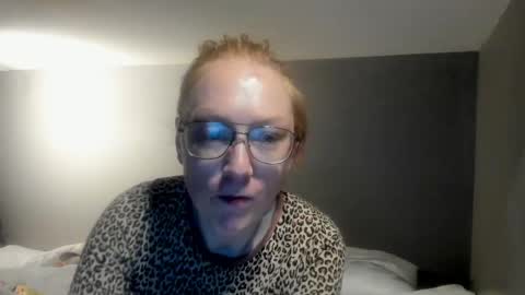 lucky_licky20 online show from 03/20/26, 03:44