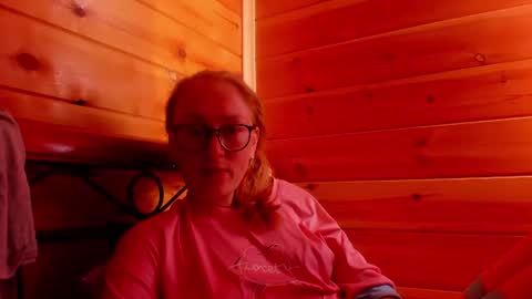 lucky_licky20 online show from 07/18/26, 01:21