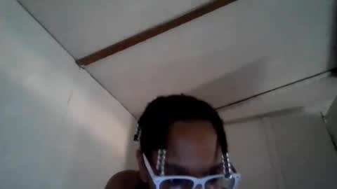 Snapshot of lucky_light_usa chatting on 06/07/26, 06:11 lucky online show from 06/07/26, 06:11