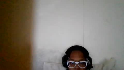 Snapshot of lucky_light_usa chatting on 06/27/26, 11:48 lucky online show from 06/27/26, 11:48