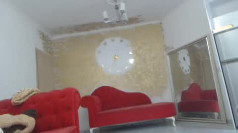 Ana online show from 02/01/25, 09:21