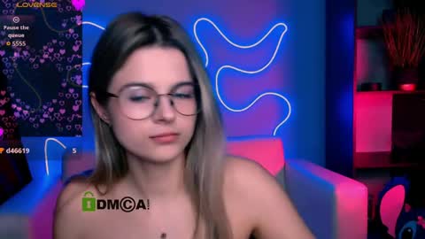 Mila Sweetheart online show from 04/13/26, 08:14