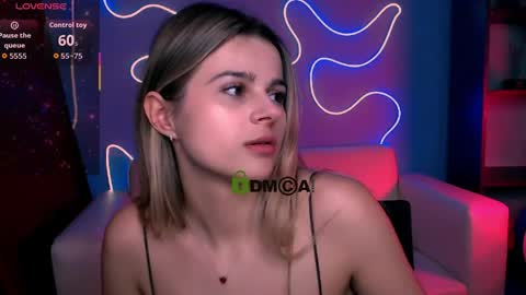 Mila Sweetheart online show from 04/27/26, 08:18