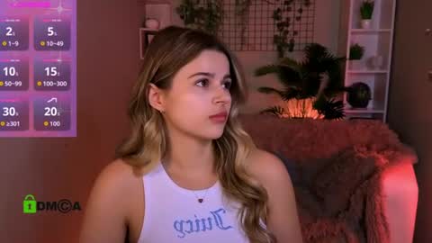 Mila Sweetheart online show from 06/14/26, 07:27