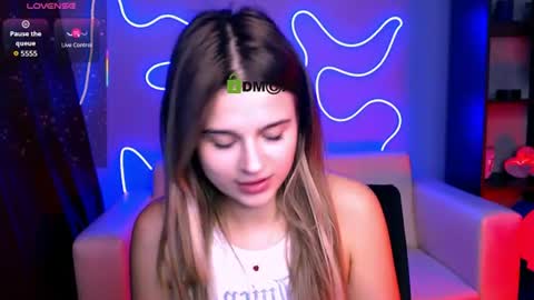 Mila Sweetheart online show from 06/25/26, 08:46
