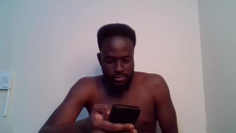 Snapshot of luckycharly chatting on 05/08/26, 10:37 MASTER DOM online show from 05/08/26, 10:37