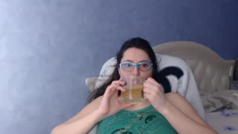 luckylinda23 online show from 03/06/25, 04:49