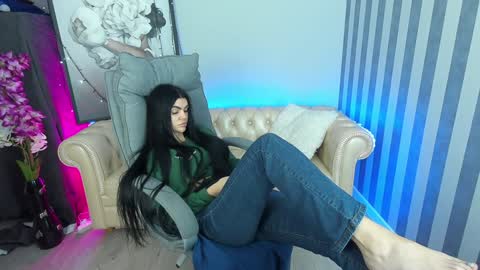 Snapshot of luckyrebel_ chatting on 12/21/24, 04:46 Monika online show from 12/21/24, 04:46