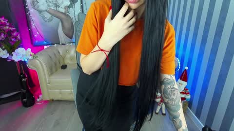 Snapshot of luckyrebel_ chatting on 01/15/25, 09:13 Monika online show from 01/15/25, 09:13