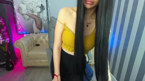 Snapshot of luckyrebel_ chatting on 01/20/25, 09:35 Monika online show from 01/20/25, 09:35