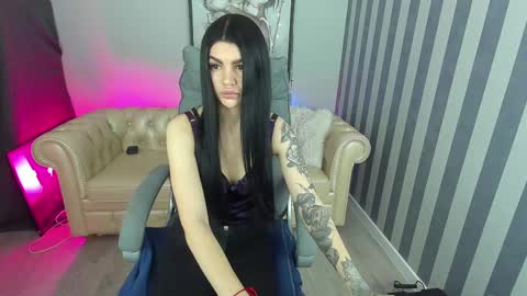 Snapshot of luckyrebel_ chatting on 03/04/25, 06:15 Monika online show from 03/04/25, 06:15