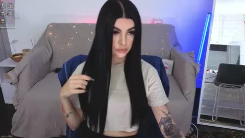 Snapshot of luckyrebel_ chatting on 09/26/25, 11:14 Monika online show from 09/26/25, 11:14