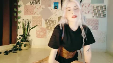 luckysapphire777 online show from 02/24/26, 09:29