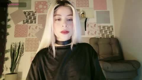 luckysapphire777 online show from 05/17/26, 12:23