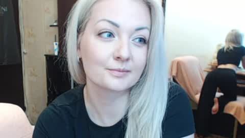 LuckyShot online show from 05/14/26, 01:51