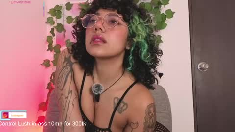 Luanis online show from 04/03/26, 01:25