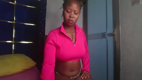 Snapshot of luckyy0001 chatting on 11/28/25, 08:50 Lopez online show from 11/28/25, 08:50