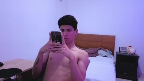 Lu Independent Model online show from 04/09/26, 06:19