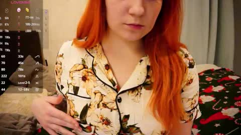 Rinredhead Gloriawith glasses Rayanother glasses online show from 01/07/26, 05:48