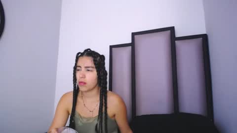   online show from 11/21/25, 05:50