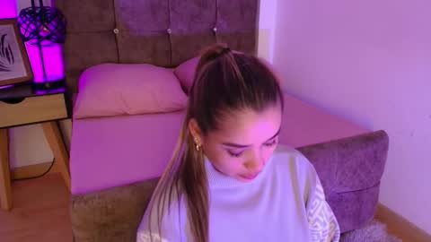 lucy online show from 03/31/26, 03:41